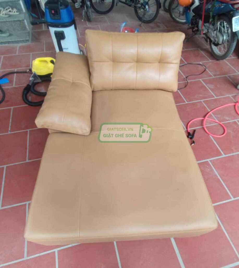 Vệ Sinh Ghế Sofa Da