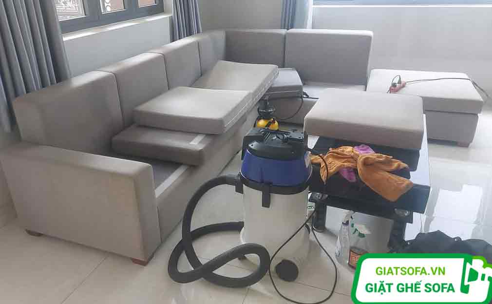 Giặt Sofa Vải Tại Nhà