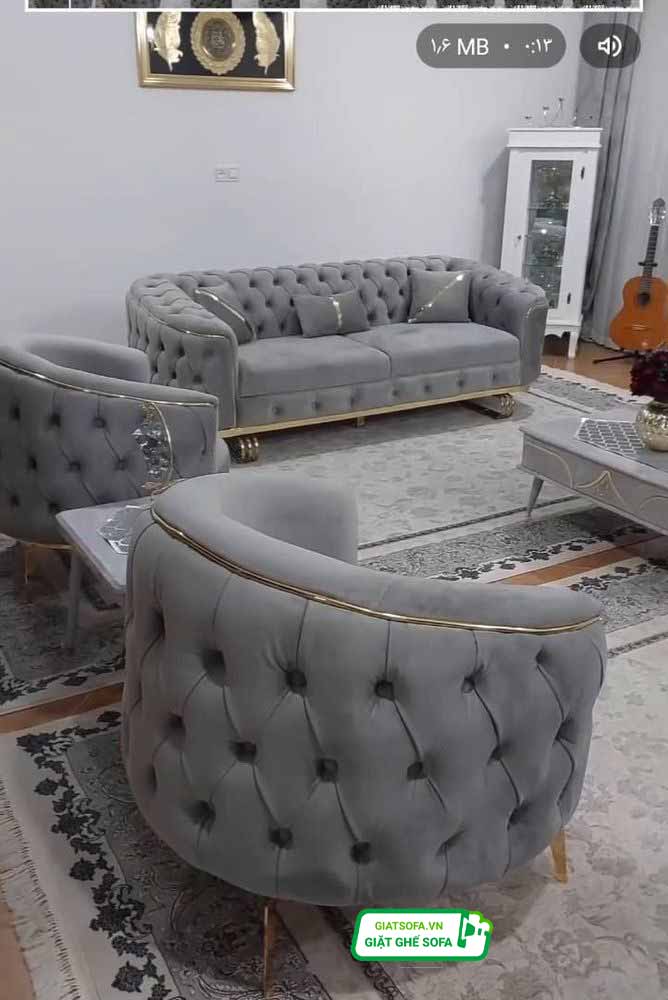 Chuyên nhận vệ sinh sofa nỉ