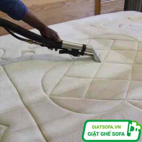 Hoàn Mỹ nhận giặt đệm tại nhà