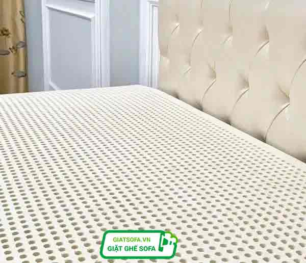 GiatSofa chuyên nhận làm sạch đệm Cao Su