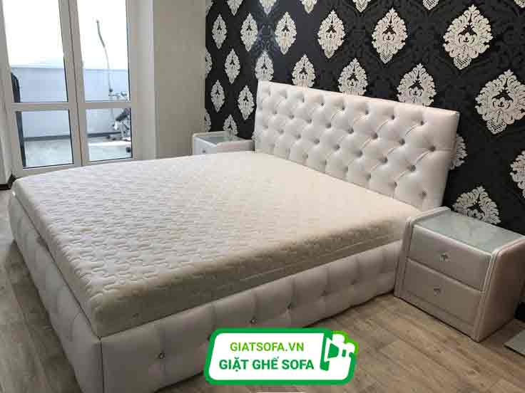 GiatSofa đơn vị giặt đệm tại nhà Hai Bà Trưng
