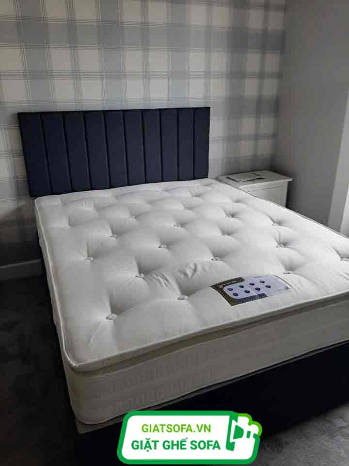 Trung Hiếu Clean nhận giặt đệm Long Biên