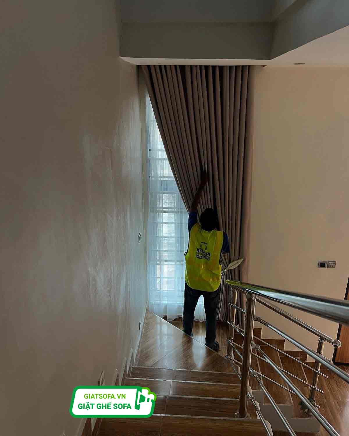 Dịch vụ làm sạch rèm cửa