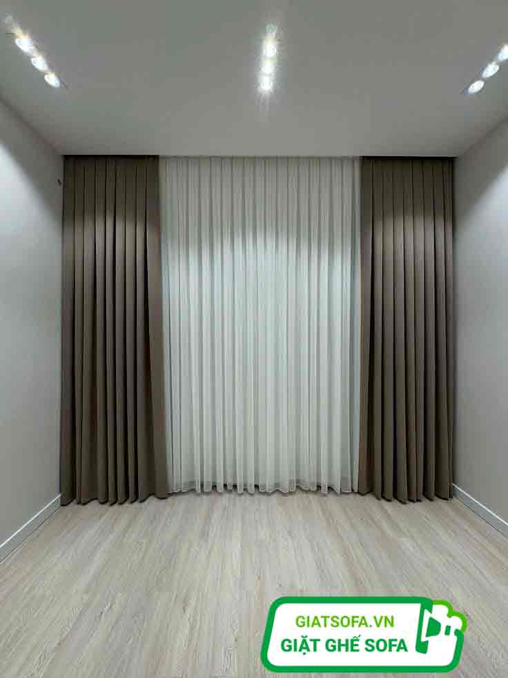 Phân loại rèm cửa trước khi giặt