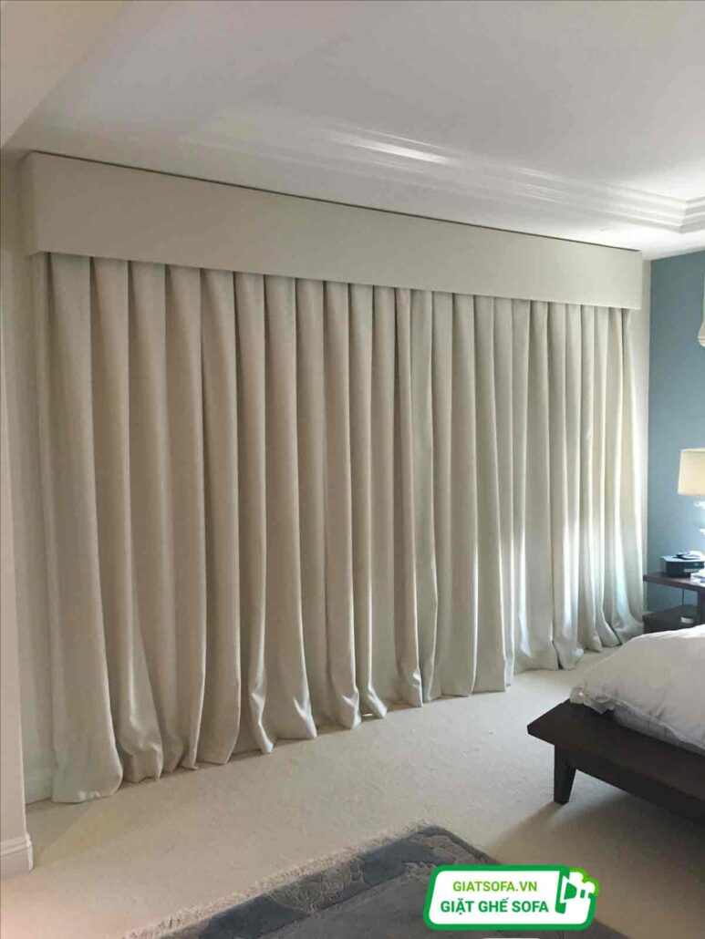 Quy trình giặt rèm cửa Long Biên