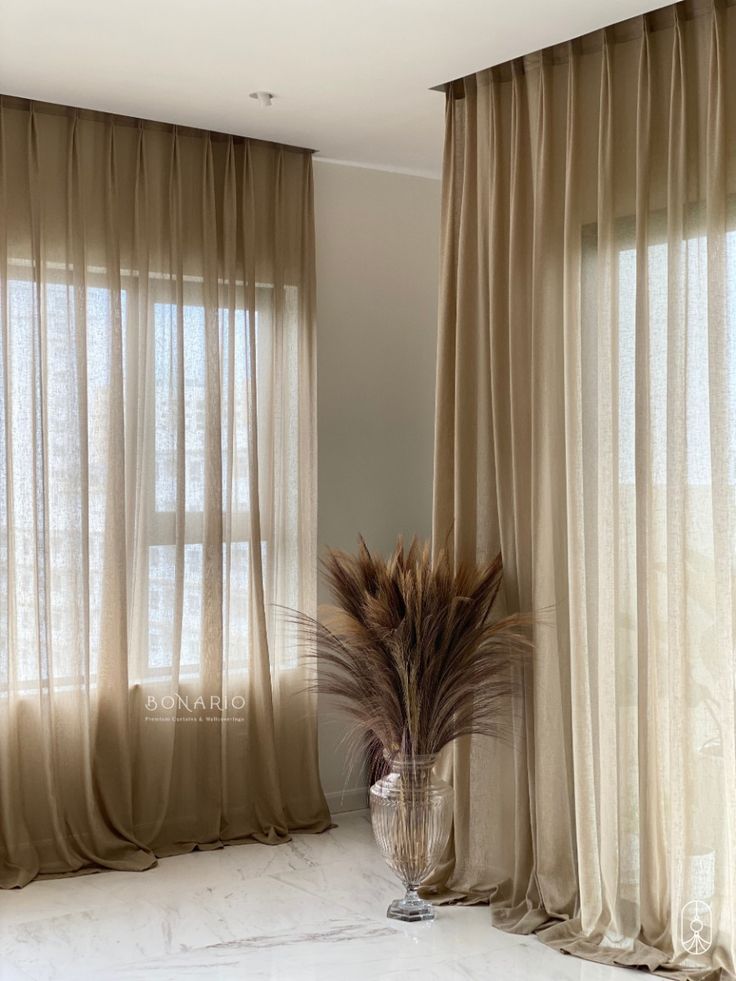 Giặt Rèm Cầu Giấy Tại GiatSofa