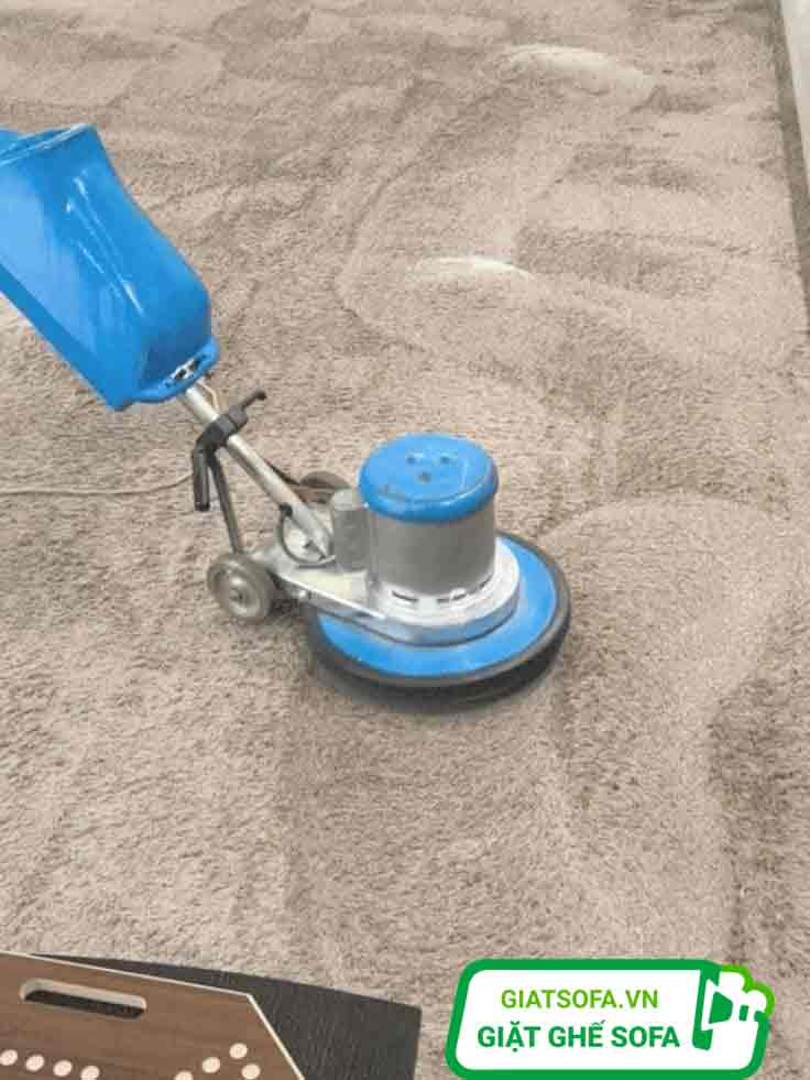 Hậu quả chọn sai đơn vị giặt thảm