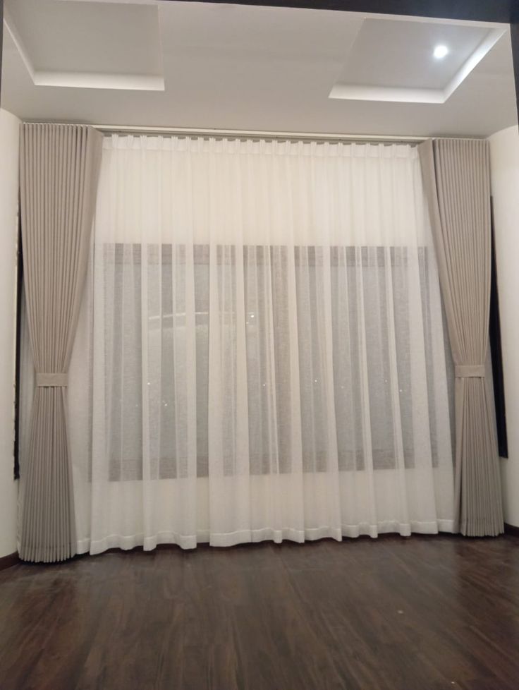 Dịch vụ làm sạch rèm cửa tại nhà Cầu Giấy