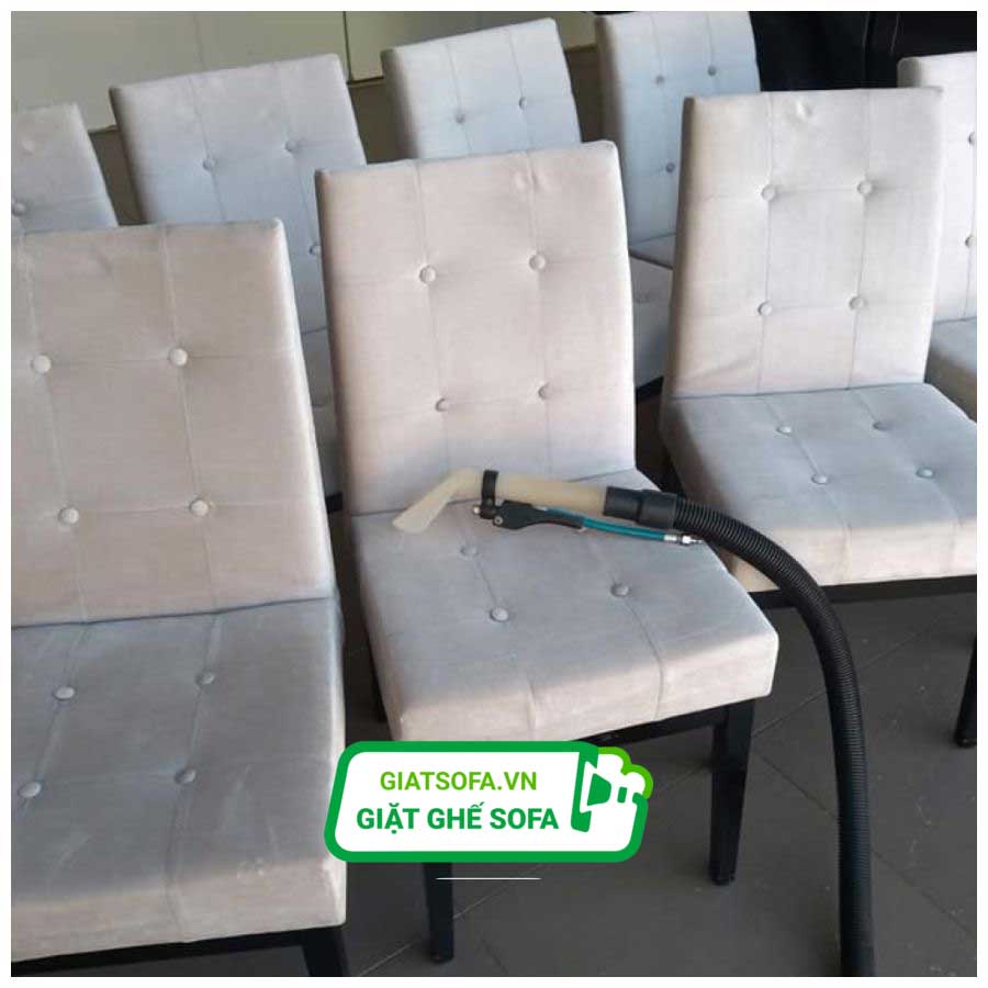 Lý do chất nôn có mùi nồng